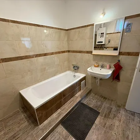 Apartman Kamilla Vendégház