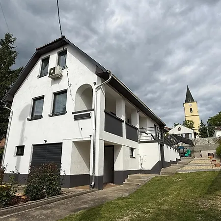 Apartman Kamilla Vendégház